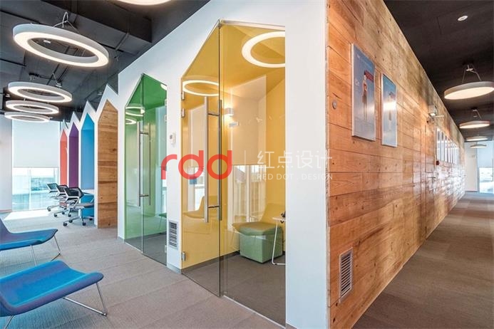 現(xiàn)代風(fēng)格的科技公司辦公室設(shè)計(jì)，不僅僅只是驚艷！-1.jpg